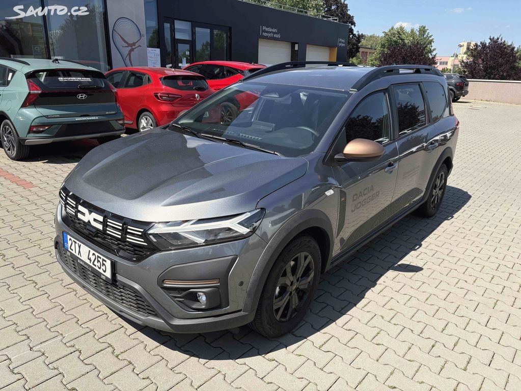 Dacia Jogger, Extreme Hybrid 140 7 míst Ost